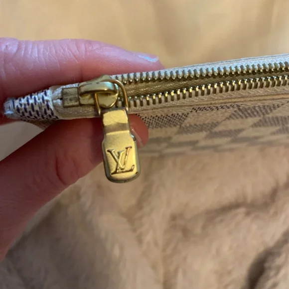 Louis Vuitton NEVERFULL large Pochette - Picture 3 of 9